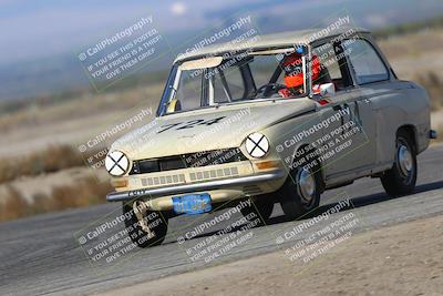 media/Sep-28-2025-24 Hours of Lemons (Sun) [[5dfe0e5f6e]]/9am (Star Mazda)/